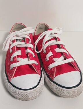 Converse Chuck Taylor All Star Low Top Sneaker Red Girls Boys Size 1